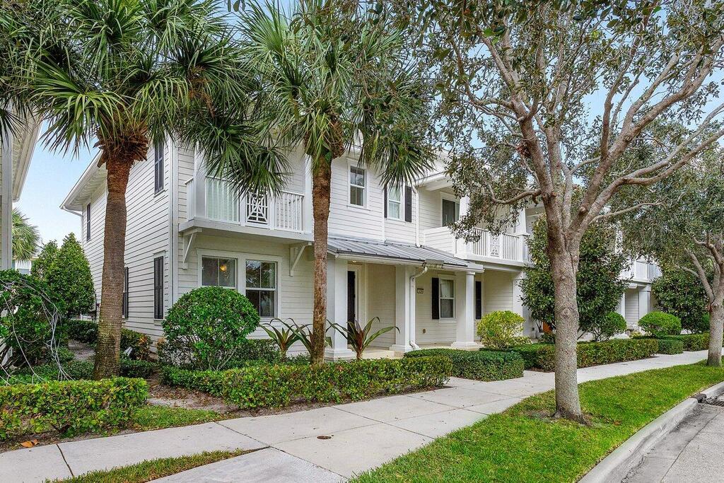 1463 Jeaga Drive, Jupiter, FL 33458