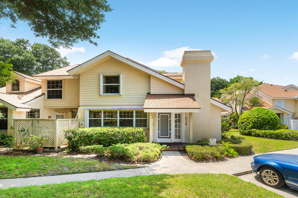 8111 Northboro Court, Lake Clarke Shores, FL 33406