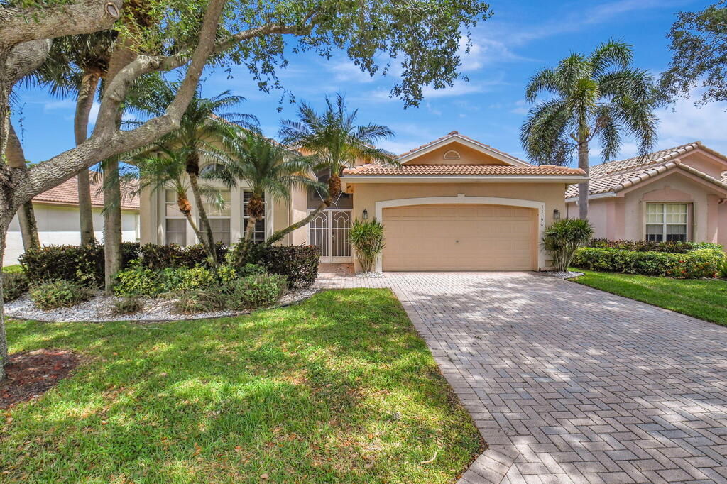 11196 Mandalay Way, Boynton Beach, FL 33437