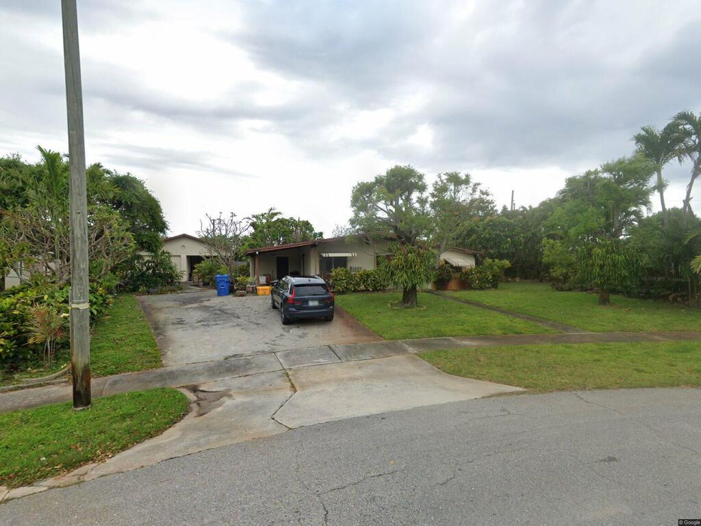 943 Duval Street, Lantana, FL 33462