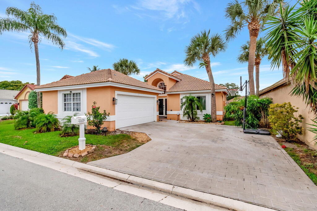 7574 Ironbridge Circle, Delray Beach, FL 33446