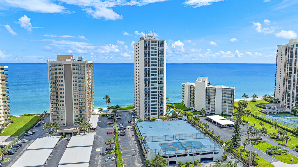 5420 Ocean Drive, Singer Island, FL 33404