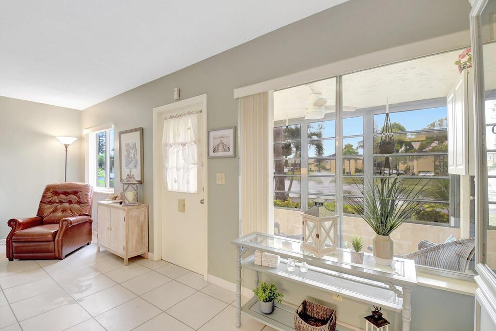 338 Pine Ridge Circle, Greenacres, FL 33463