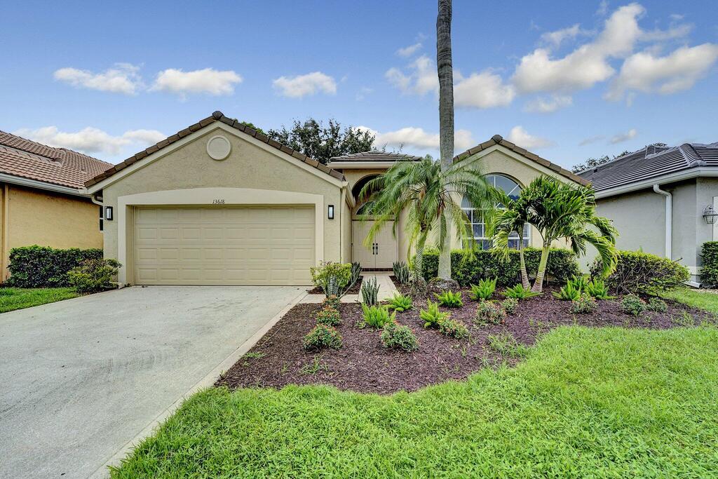 13618 Breton Lane, Delray Beach, FL 33446