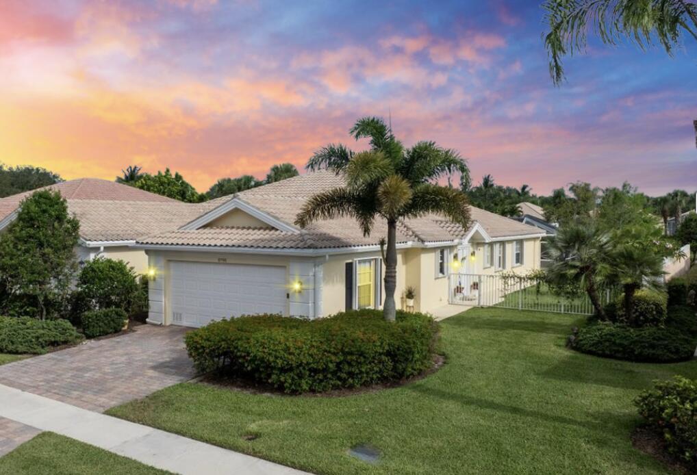 8196 Quito Place, Wellington, FL 33414