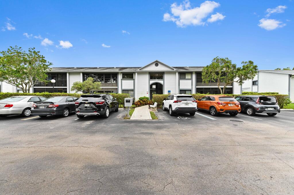 15445 Lakes Of Delray Boulevard, Delray Beach, FL 33484