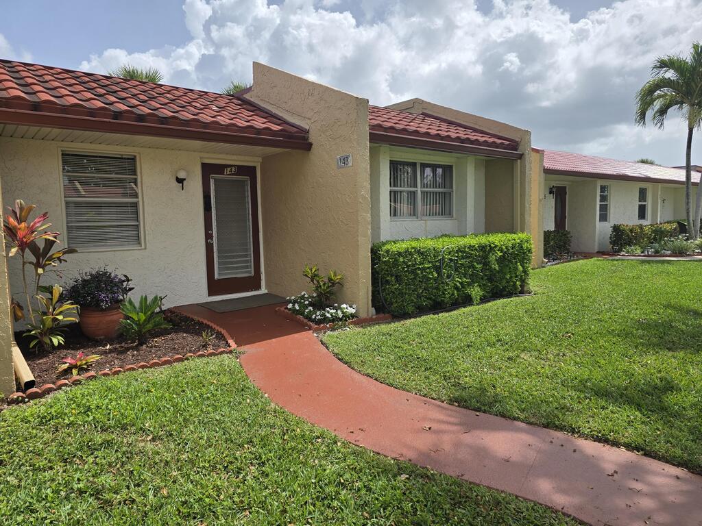 143 Lake Barbara Drive, West Palm Beach, FL 33411