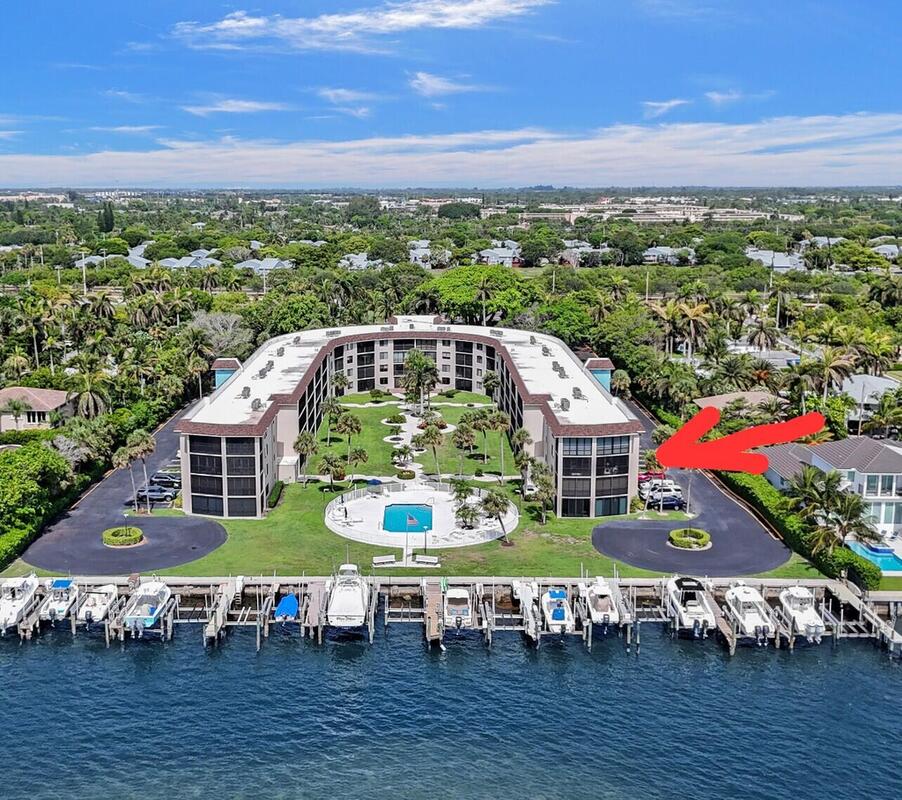 2424 Federal Highway, Boynton Beach, FL 33435