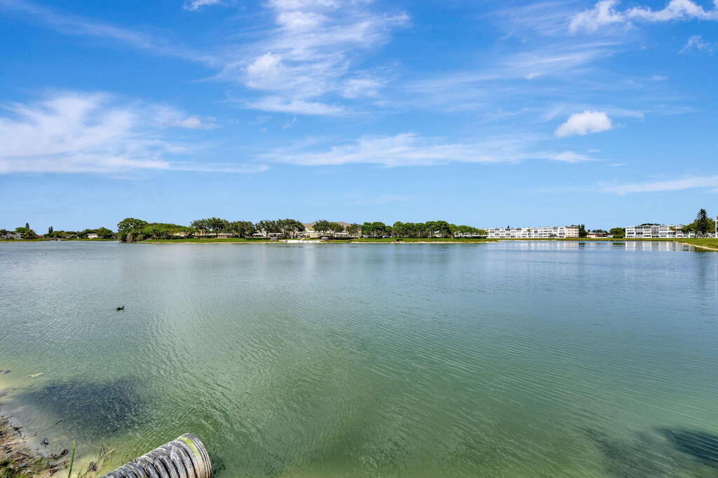 20 Somerset A , West Palm Beach, FL 33417