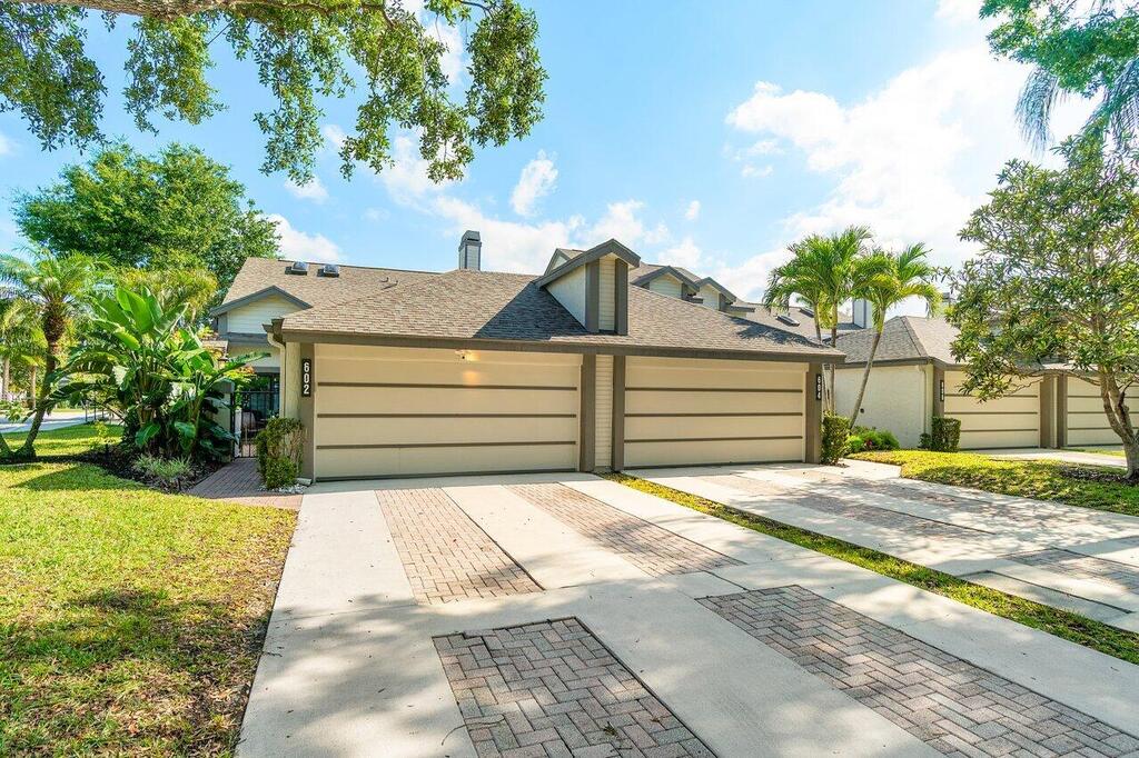 602 Landings Boulevard, Greenacres, FL 33413