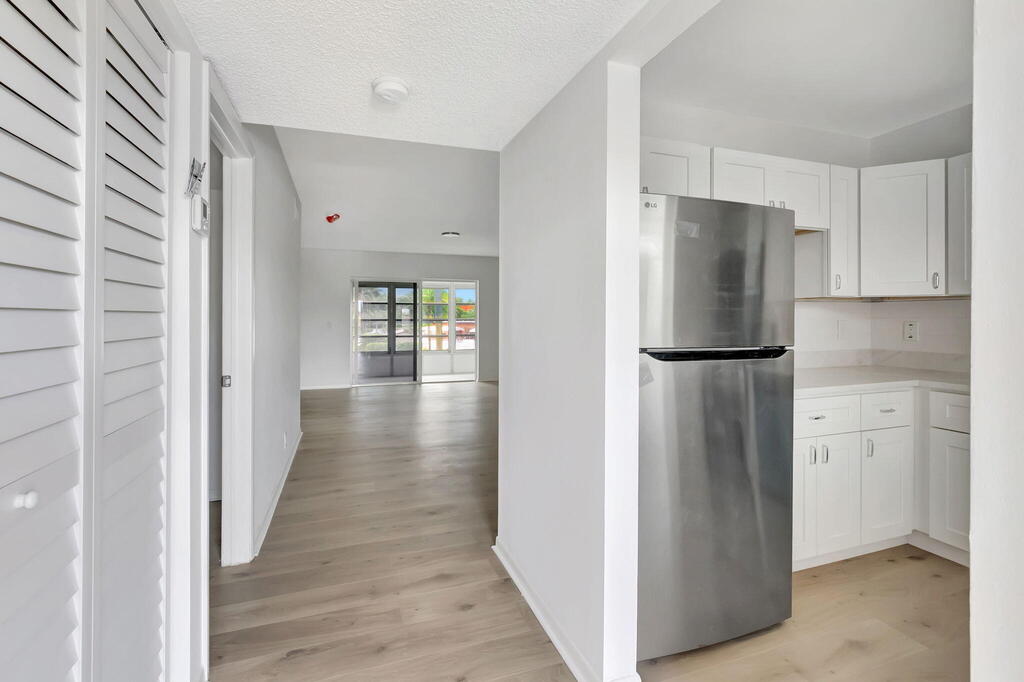 20 Abbey Lane, Delray Beach, FL 33446