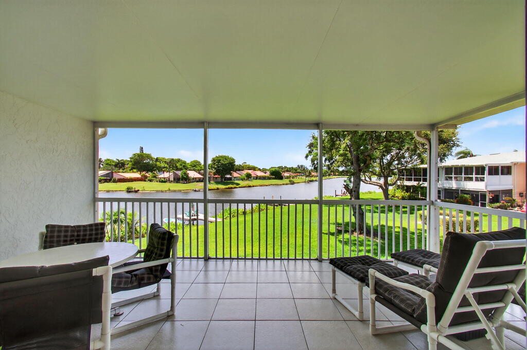 1320 20th Avenue, Delray Beach, FL 33445