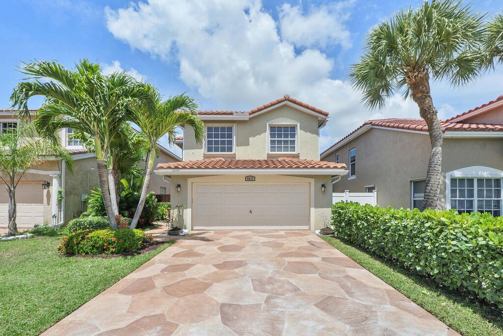 8677 Binghamton Avenue, Boynton Beach, FL 33436