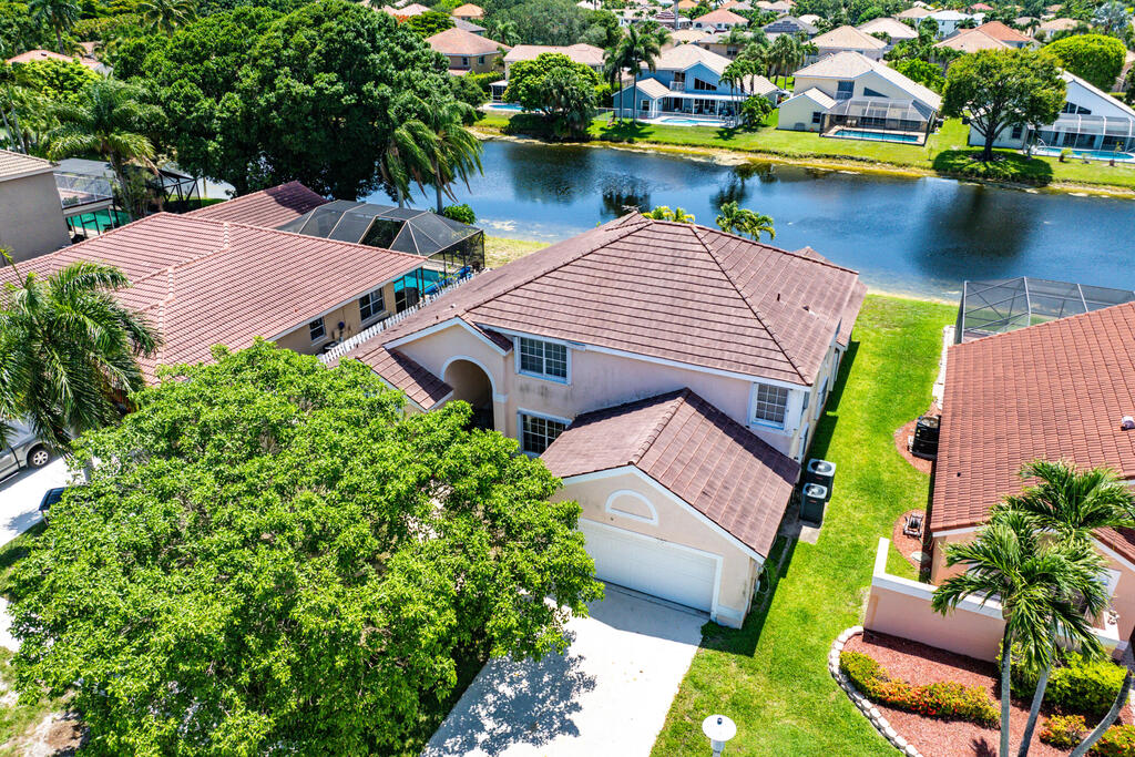 8885 Spring Valley Drive, Boynton Beach, FL 33472
