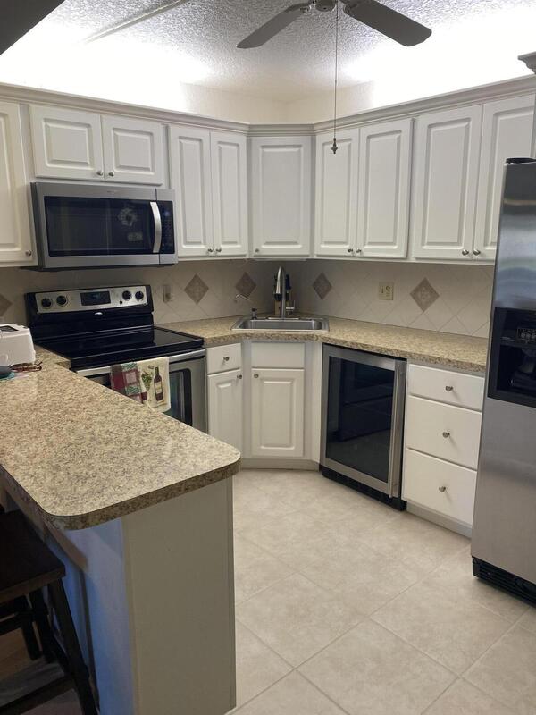 341 Pine Ridge Circle, Greenacres, FL 33463