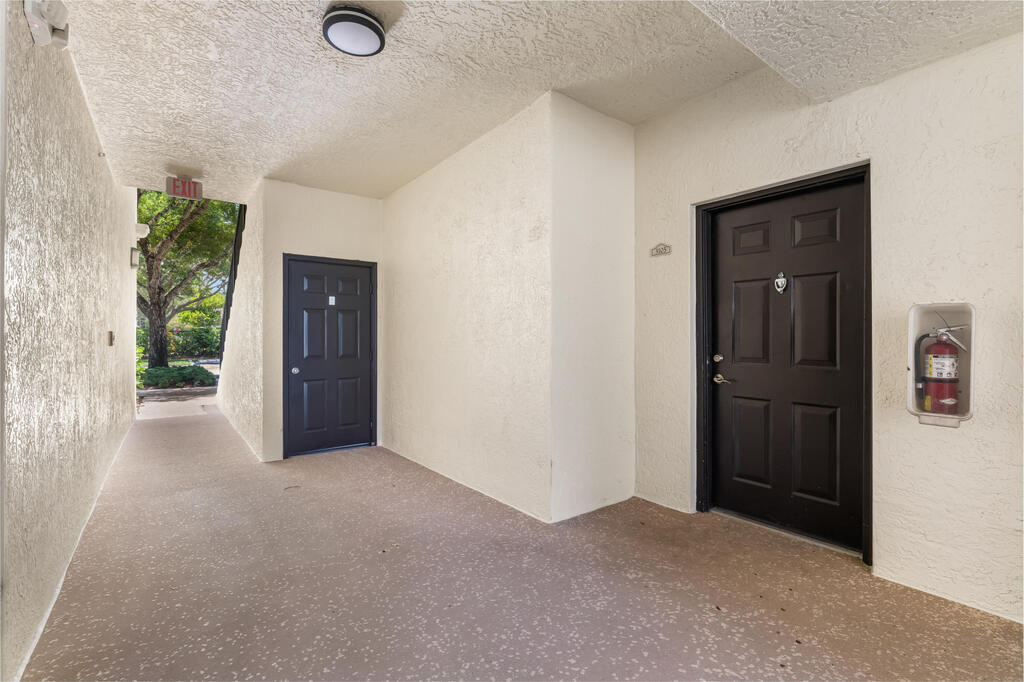 9901 Baywinds Drive, West Palm Beach, FL 33411