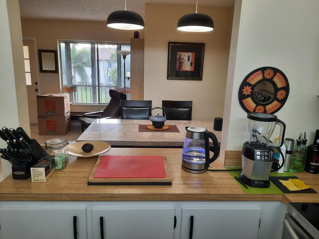 3531 Tall Pine Way, Greenacres, FL 33463