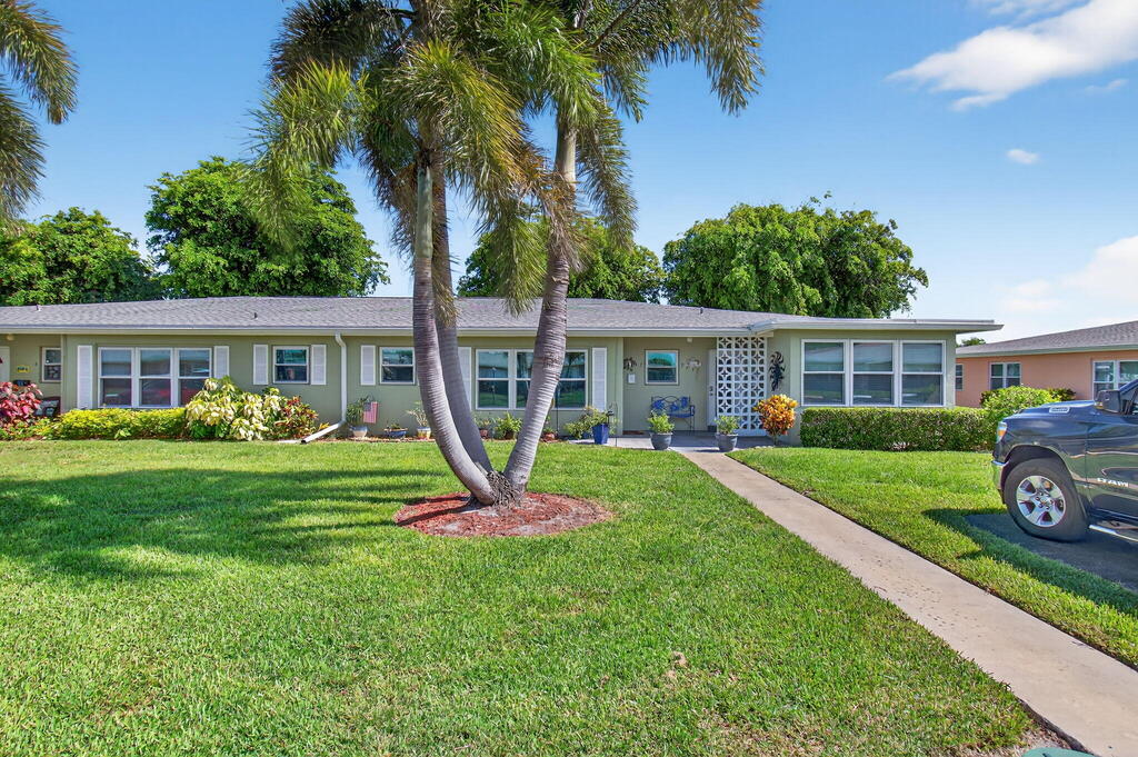 260 High Point Boulevard, Boynton Beach, FL 33435