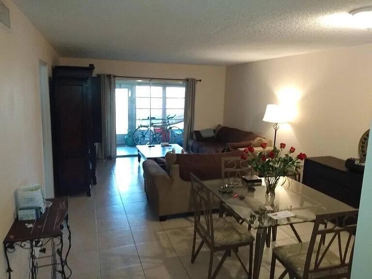 2800 Fiore Way, Delray Beach, FL 33445