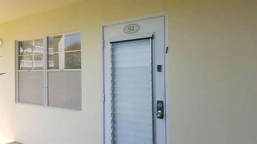 94 Dorset C , Boca Raton, FL 33434