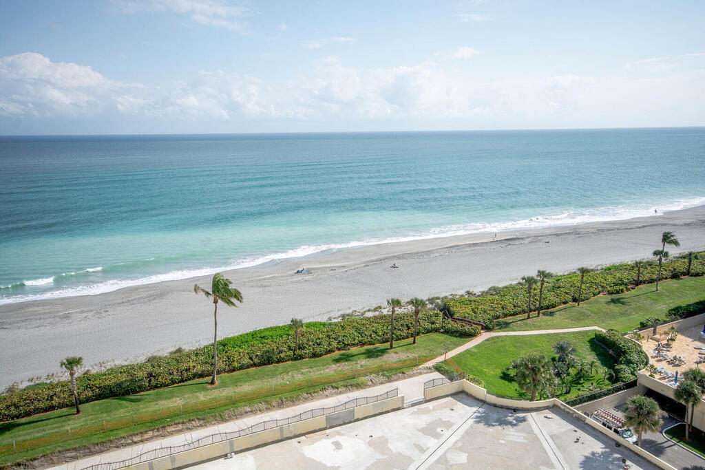 200 Ocean Trail Way, Jupiter, FL 33477