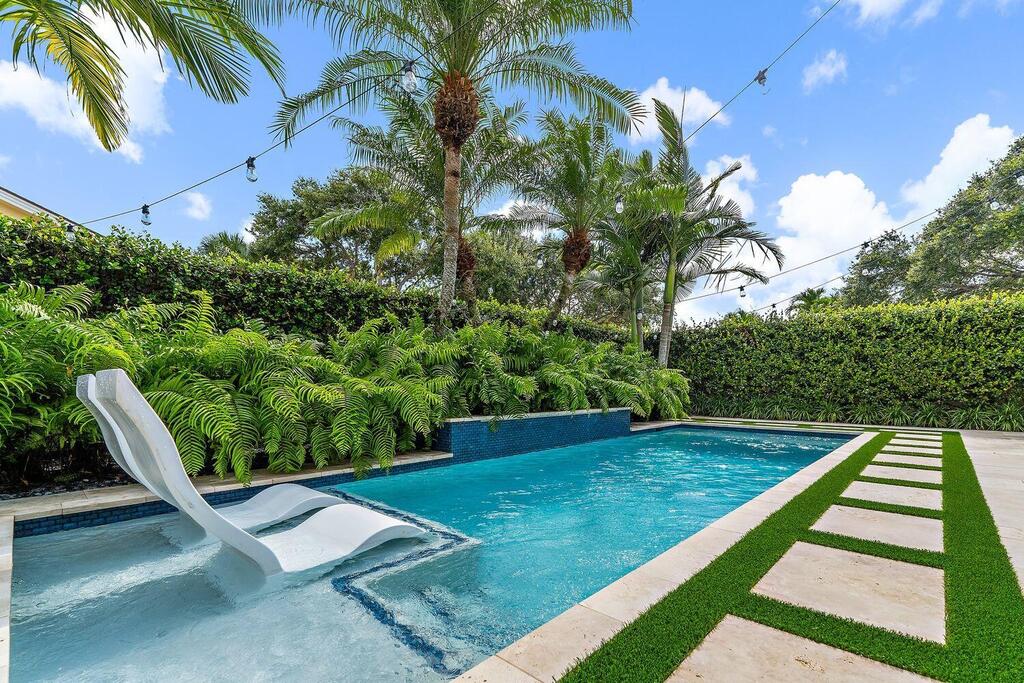 105 Ocean Pines Terrace, Jupiter, FL 33477