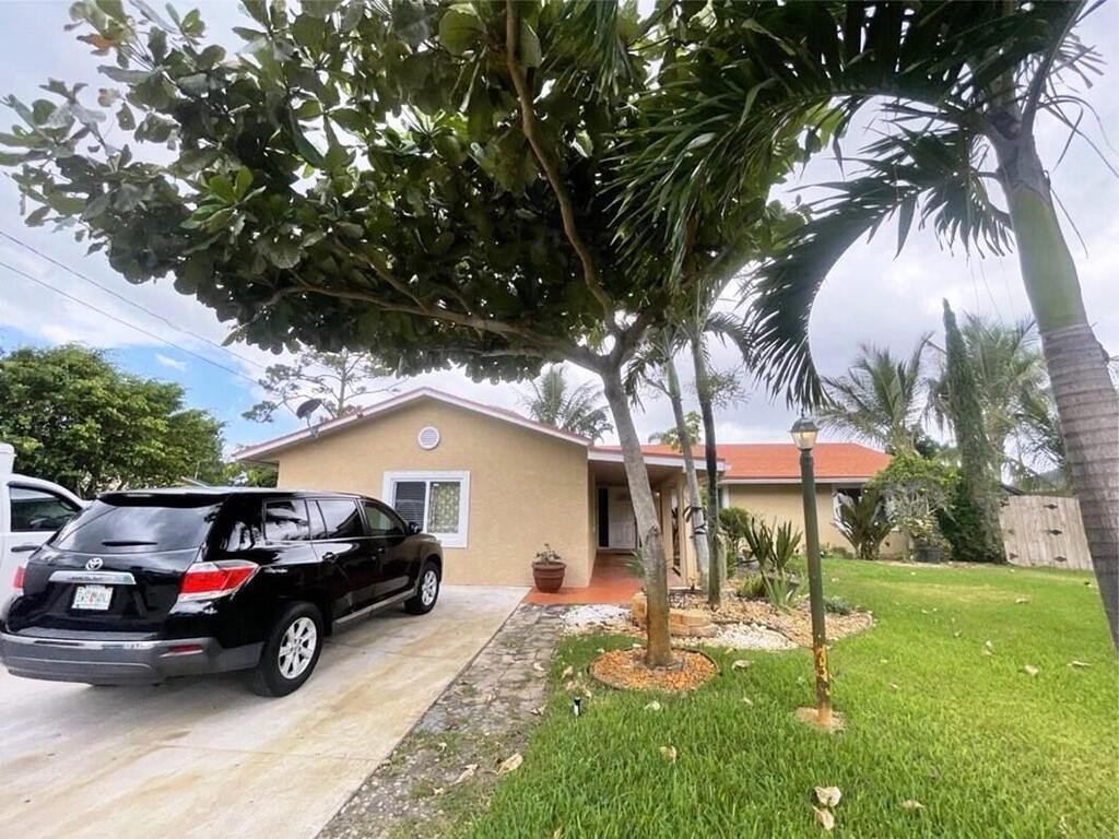 4447 Melvin Road, Lake Worth, FL 33461