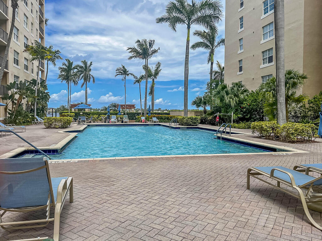 1805 Flagler Drive, West Palm Beach, FL 33407