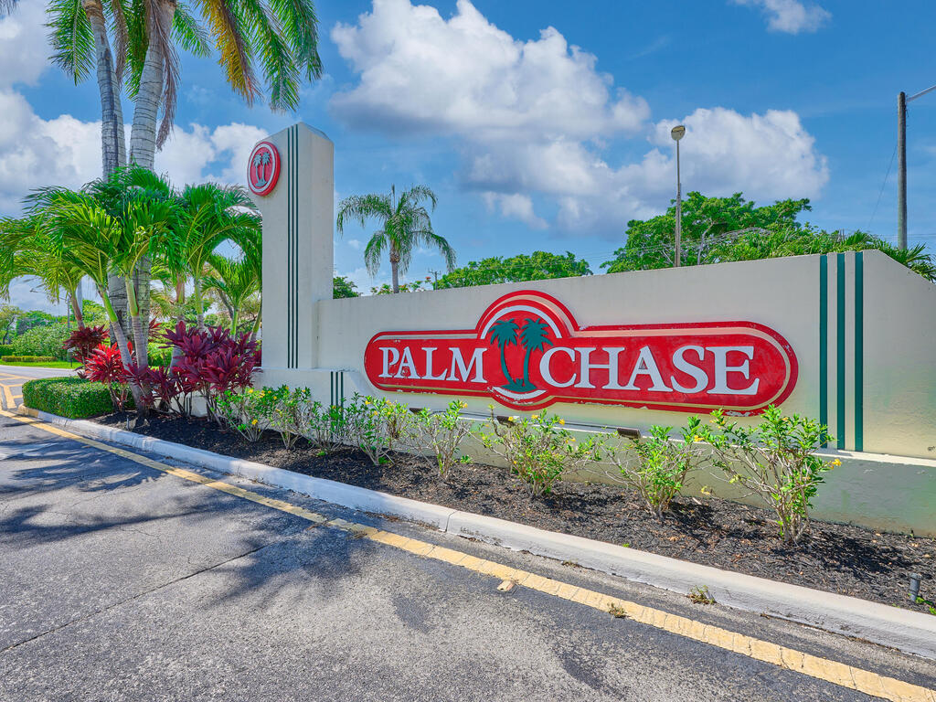 10828 Lake Palm Lane, Boynton Beach, FL 33437