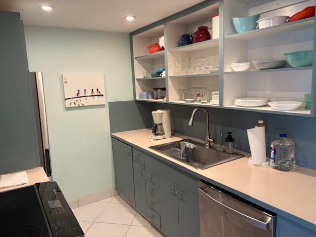 2070 Cornwall D , Boca Raton, FL 33434