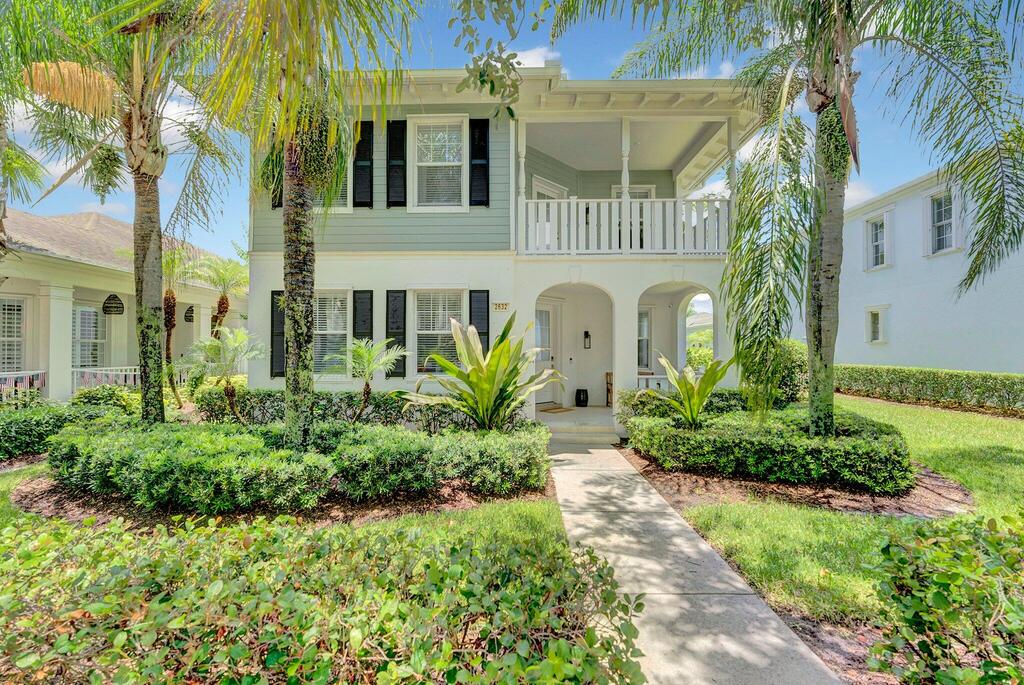 2632 Community Drive, Jupiter, FL 33458