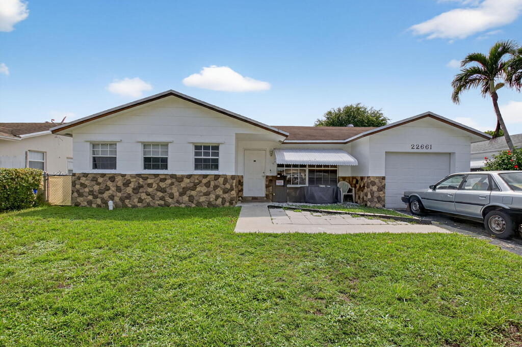 22661 64th Way, Boca Raton, FL 33428