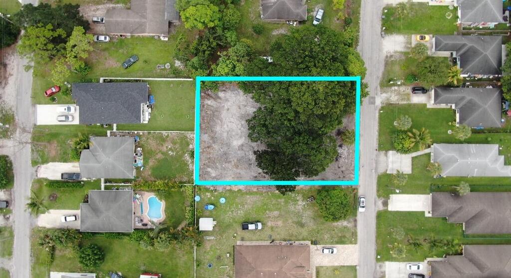000 Palm Garden Street, Jupiter, FL 33458