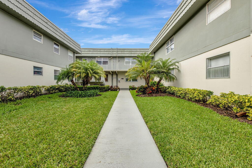 759 Flanders P , Delray Beach, FL 33484