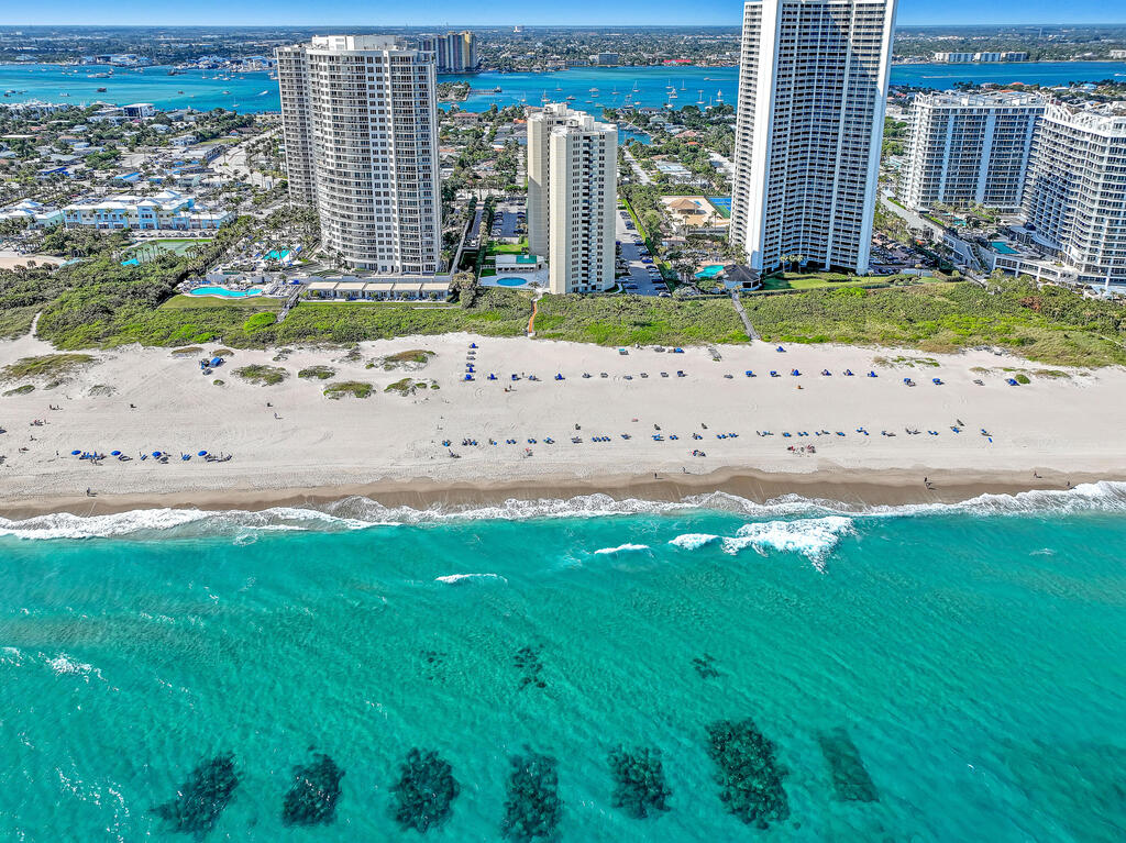 2800 Ocean Drive, Singer Island, FL 33404