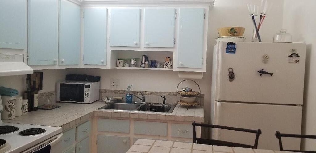 110 Shore 111 B Court, North Palm Beach, FL 33408