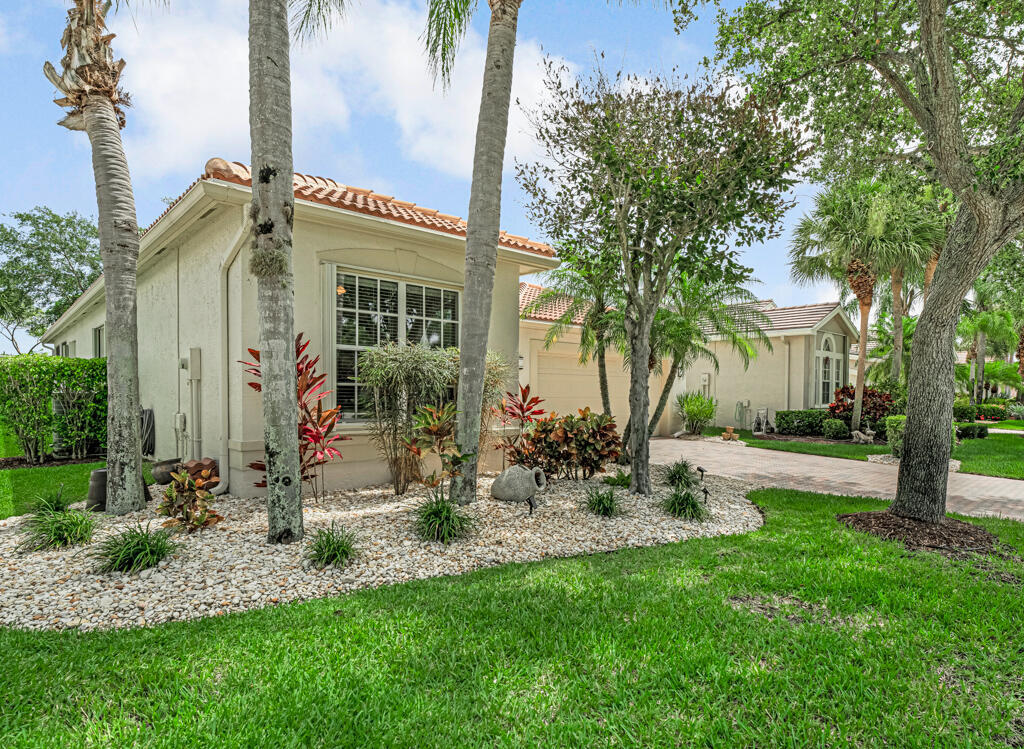 8793 Arbor Walk Drive, Lake Worth, FL 33467