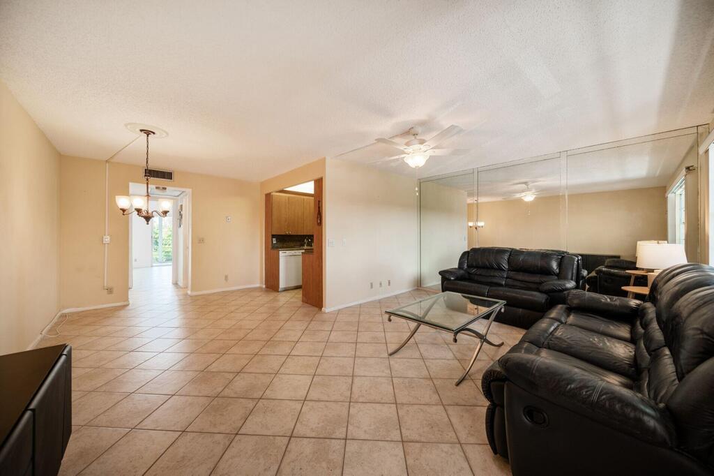 3011 Lincoln A , Boca Raton, FL 33434