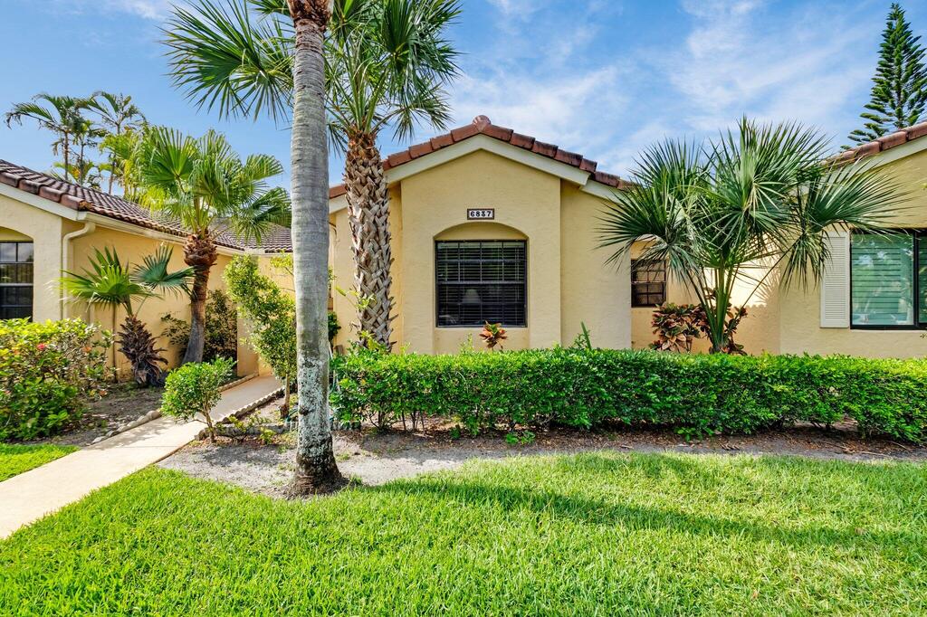 6837 Bridlewood Court, Boca Raton, FL 33433