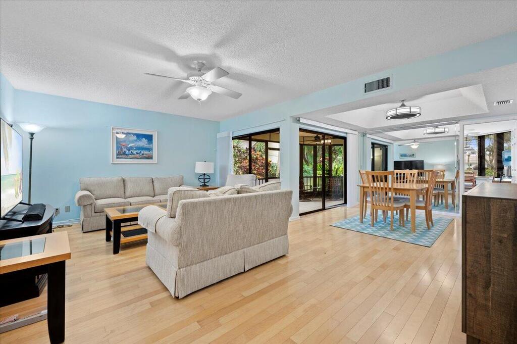 16942 Waterbend Drive Drive, Jupiter, FL 33477