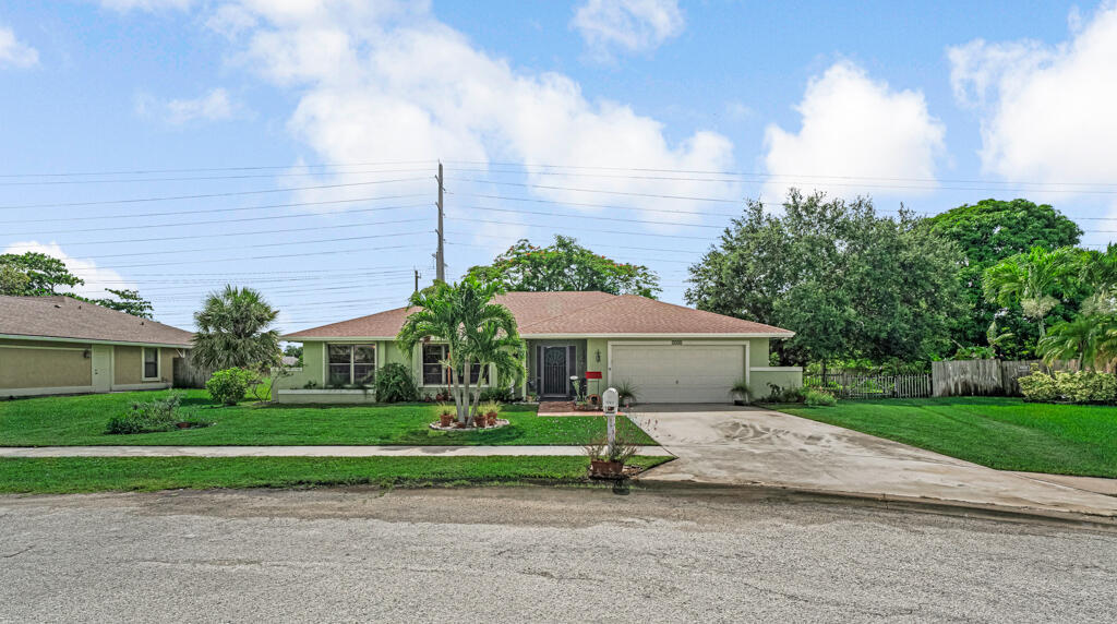 1743 Shower Tree Way, Wellington, FL 33414