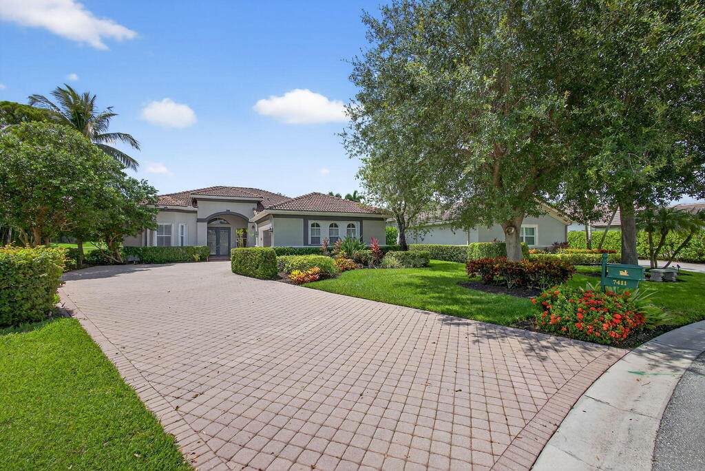 7411 Ironhorse Boulevard, West Palm Beach, FL 33412
