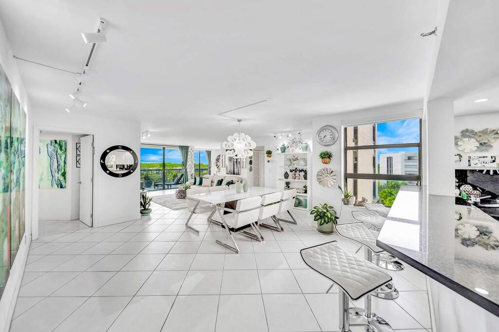 6372 La Costa Drive, Boca Raton, FL 33433