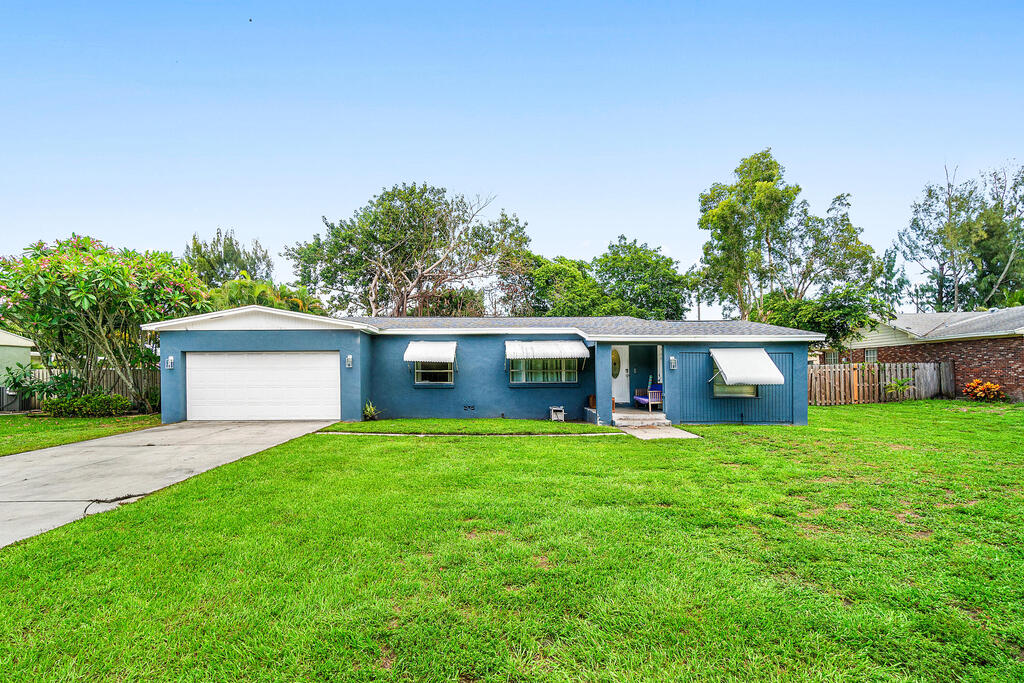3120 Rostan Lane, Palm Springs, FL 33461