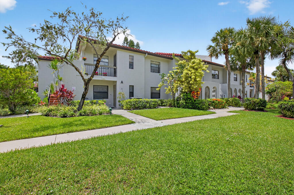 21556 Cypress Hammock Drive, Boca Raton, FL 33428