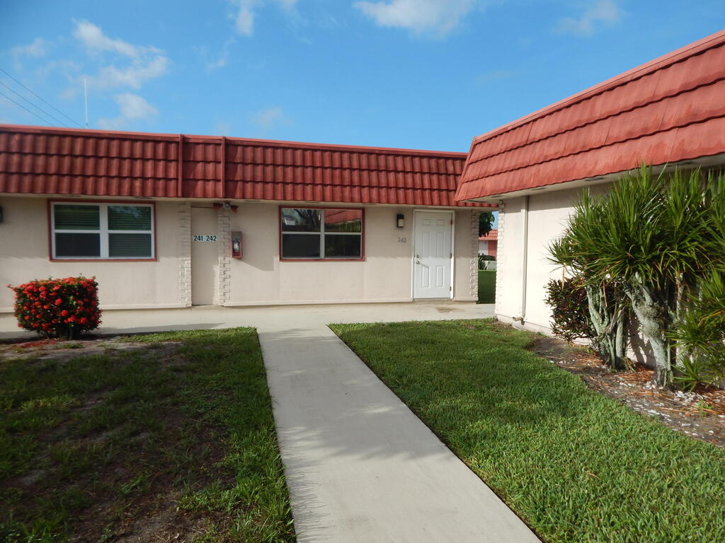 242 Seville K , Delray Beach, FL 33446