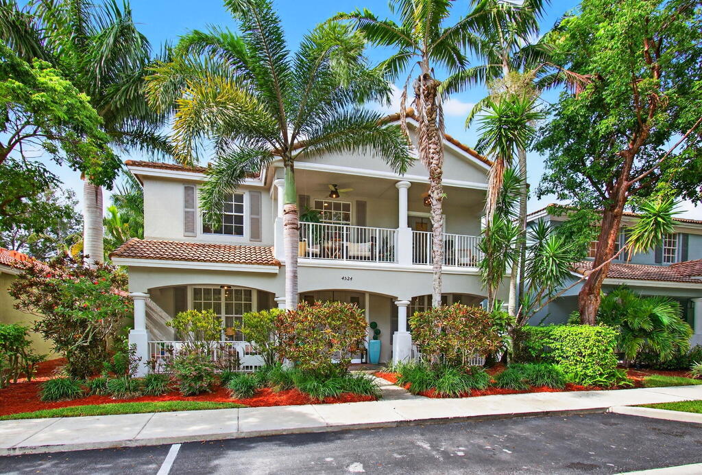4524 Highgate Drive, Delray Beach, FL 33445