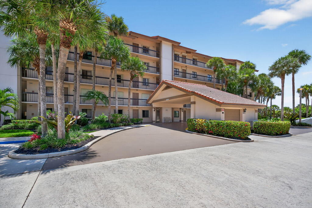 401 Ocean Bluffs Boulevard, Jupiter, FL 33477