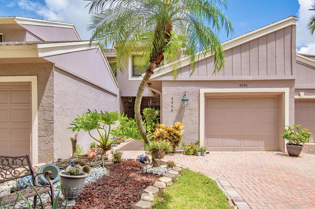 6640 Thornhill Court, Boca Raton, FL 33433