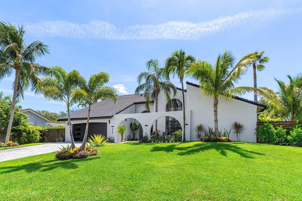 5950 4th Avenue, Boca Raton, FL 33487